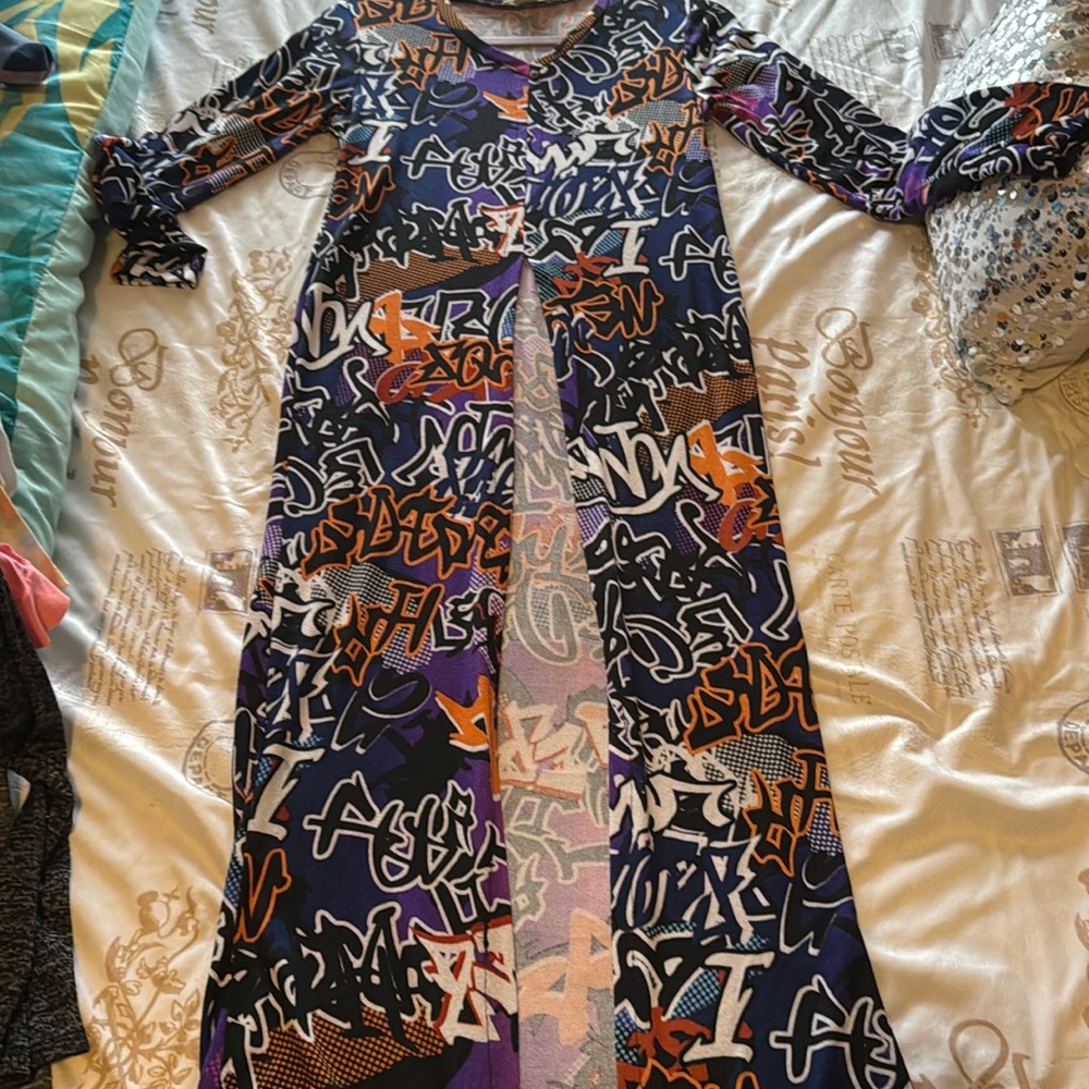 NYC long sleeve shirt size medium